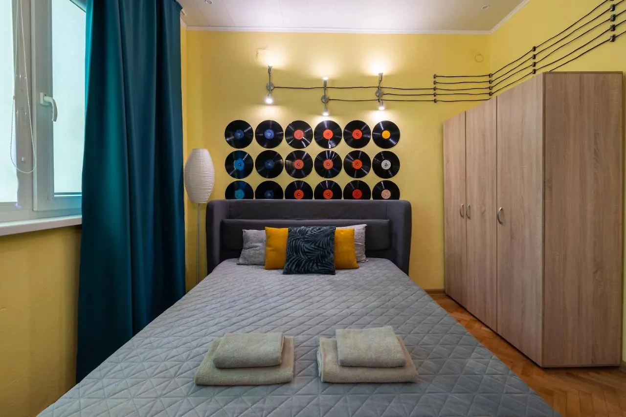 Pop Art & Piano Apartment Varna