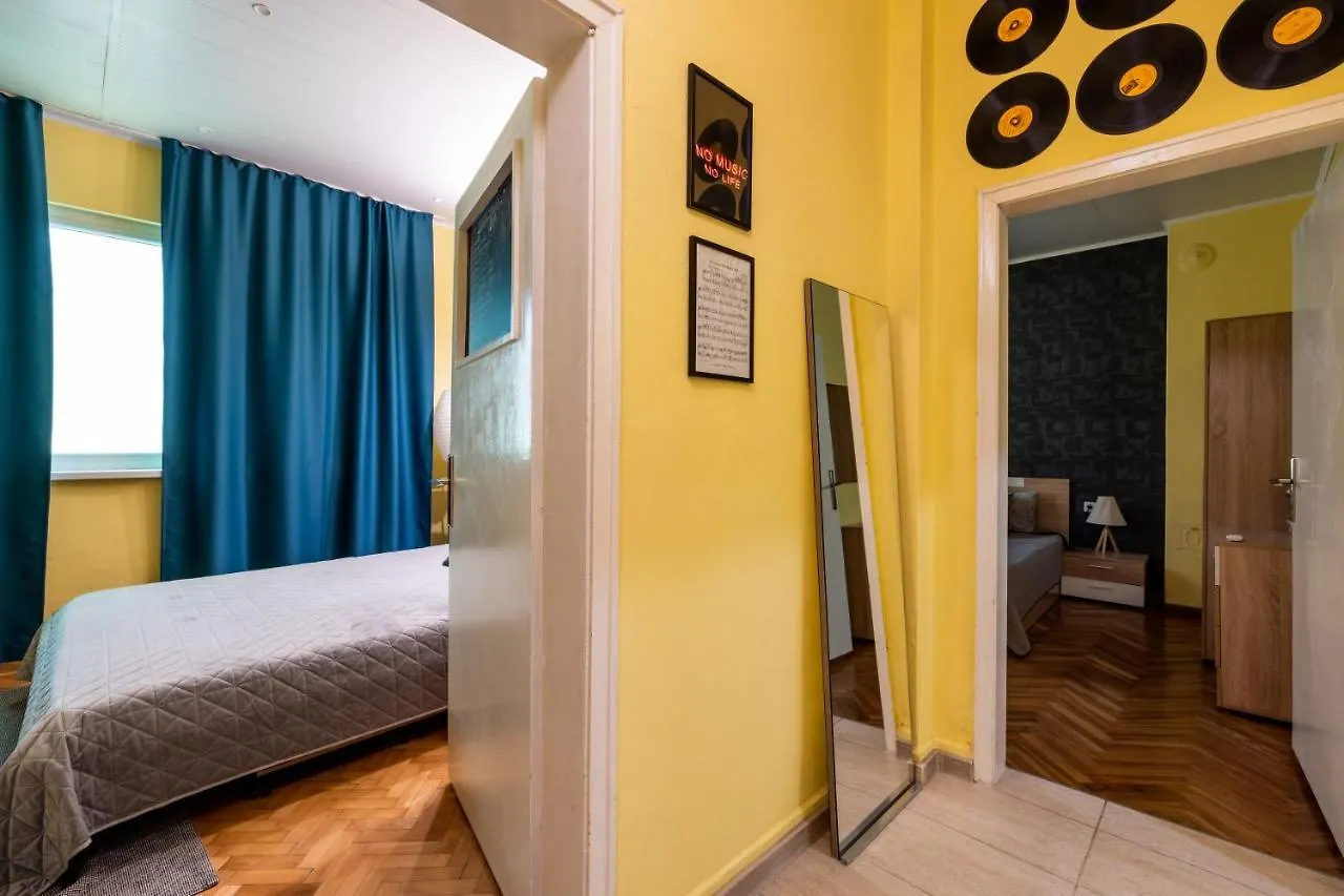 Apartmán Pop Art & Piano Varna Bulharsko